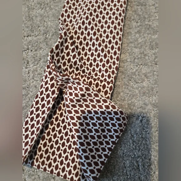 Abercrombie Geometric Collared Blouse - Picture 6 of 9